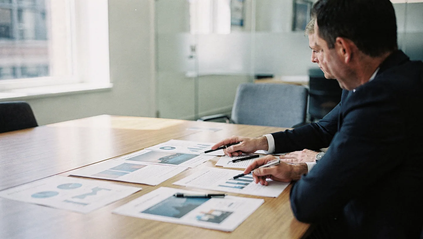 AI Consulting Vendor Shortlist: How to Compare Proposals, Teams and Delivery Risk